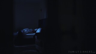 Brunette Stepmom Kyle Mason's Desires - free sex video YOUPORN.ZONE