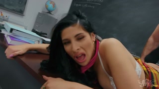 Guarda Cowgirl Alexa Scout Rides Ricky Larkin - il miglior porno su YOUPORN.ZONE