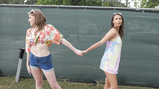 Teenage Buddies - Sex Video kostenlos YOUPORN.ZONE