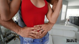 Petite Ballerina Takes Huge Cock Facial - vídeo de sexo grátis YOUPORN.ZONE