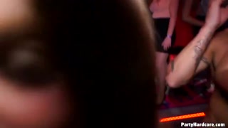 Guarda Crazy Group Sex Party Vol. 6 Part 2 - Brunette & Redhead Double Trouble - il miglior porno su YOUPORN.ZONE