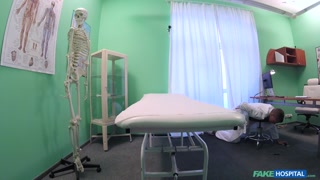 Urmăriți MILF Masseuse Licks Pussy and Fucks Doctor - cel mai bun porn pe YOUPORN.ZONE