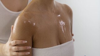 Tonton Interracial Lesbians: Massage and Pleasure - pornografi terbaik di YOUPORN.ZONE