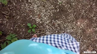 Urmăriți Empera and Sabby's Fucking in Wild Woods - cel mai bun porn pe YOUPORN.ZONE