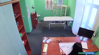 Uniform Temptation: Nurse and Patient - darmowe wideo seks YOUPORN.ZONE