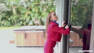Bekijk Mature Brunette Gagging on Dick Before Doggystyle - de beste porno op YOUPORN.ZONE