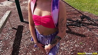 Urmăriți Outdoor Sex with Cumshot - cel mai bun porn pe YOUPORN.ZONE