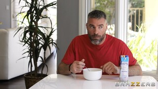 Tonton Sofi Ryan's Deep Throat Skills Make Charles Dera Cum Hard - pornografi terbaik di YOUPORN.ZONE