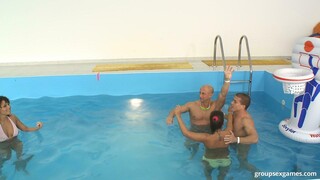 ดู Hoops and Cumshots - หนังโป๊ที่ดีที่สุดบน YOUPORN.ZONE