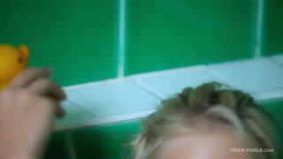 Blonde Bathroom Masturbation - free sex video YOUPORN.ZONE