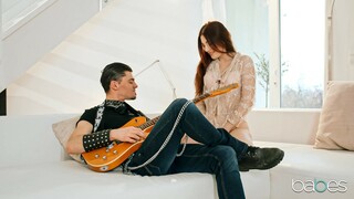 Mia Evans Enjoys Blowjob and Pussy Licking を見る - YOUPORN.ZONE で最高のポルノ