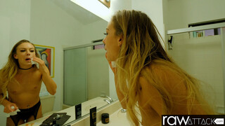 Oglądaj Naomi Swann Gets Rough POV Sex from Tyler D - najlepsze porno na YOUPORN.ZONE