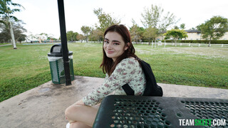 Shy Girl’s First Public Sex - Park POV - video seks percuma YOUPORN.ZONE