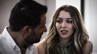 Tonton Lily Larimar's Small Tits and Shaved Pussy Get Wrecked - pornografi terbaik di YOUPORN.ZONE