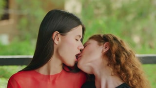 Oglądaj Intense Lesbian Foreplay with Small Tits - najlepsze porno na YOUPORN.ZONE