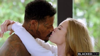 ดู Lana Sharapova Takes a Handjob from Jason Luv Before Hard Fuck - หนังโป๊ที่ดีที่สุดบน YOUPORN.ZONE