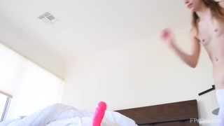 Gracie's Wild Ride - Fingering, Fisting & Squirts - free sex video YOUPORN.ZONE