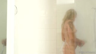Max's Shower Seduction - video sesso gratis YOUPORN.ZONE