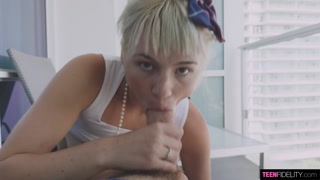 Mira Barely Legal Beach Babe Ellie Smoke Hardcore - el mejor porno en YOUPORN.ZONE