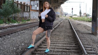 ดู Outdoor Anal on the Tracks - หนังโป๊ที่ดีที่สุดบน YOUPORN.ZONE