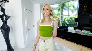 观看 Skinny Blonde Takes Massive Facial from Pierce Paris - YOUPORN.ZONE 上最好的色情内容