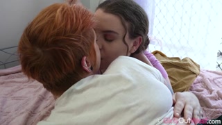Oglądaj Anal and Face Sitting with Hannah and Sylvia - najlepsze porno na YOUPORN.ZONE