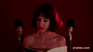 Mira Constantina and Luna R.'s Soothing Sounds - el mejor porno en YOUPORN.ZONE