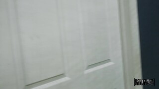 Mira Cages of Desire - el mejor porno en YOUPORN.ZONE
