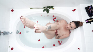 Quinton & Bella's Valentine - free sex video YOUPORN.ZONE