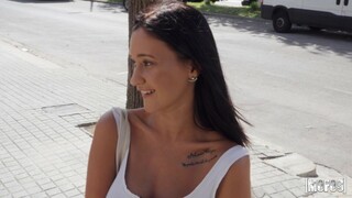 Sledujte Latina Brunette Gets Tattooed and Fucked - nejlepší porno na YOUPORN.ZONE