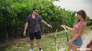 Guarda Natural Tits and Beach Babes - il miglior porno su YOUPORN.ZONE