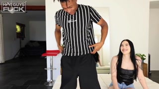 观看 Big Dick Kendrix Carter and Alyssa Amythest Get Intimate - YOUPORN.ZONE 上最好的色情内容