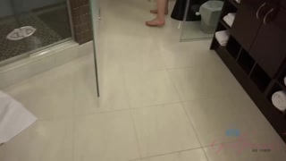 Assista Nina Nirvana’s Redhead Shower Fingering and Bubble Bath Fun - o melhor pornô no YOUPORN.ZONE