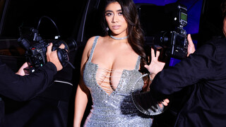 Bodyguard's Handjob Heaven - free sex video YOUPORN.ZONE
