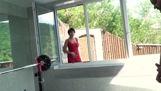 Granny Petra T in Heels Handles Big Dick を見る - YOUPORN.ZONE で最高のポルノ