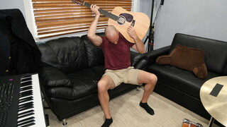 Sean Lawless Licks Kelsi Monroe's Tattooed Body - video sesso gratis YOUPORN.ZONE